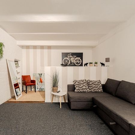 Stadtnahe & Ruhig Gelegen, Fusslaeufig Zur Alster Amburgo Esterno foto